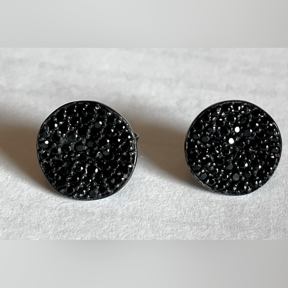 Jewelry - Earrings    Circle is approx 1/3” inch